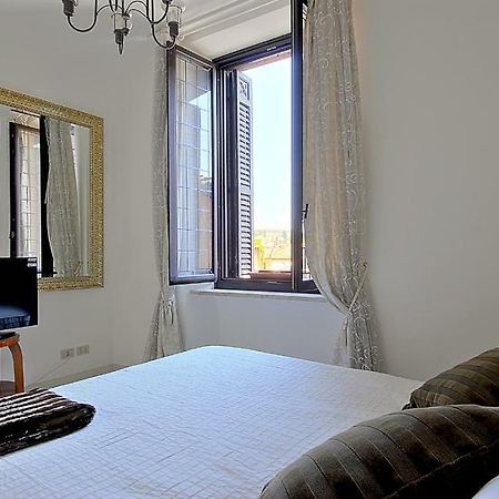 Pearl Suite Рим Екстер'єр фото